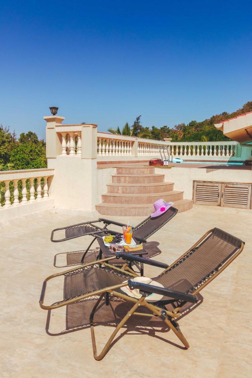 Saffronstays La Casa Maestro, Kashid - Spanish-Style Luxury Villa Near Kashid Beach 외부 사진