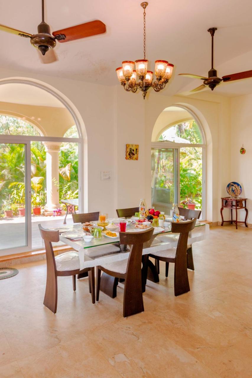 Saffronstays La Casa Maestro, Kashid - Spanish-Style Luxury Villa Near Kashid Beach 외부 사진