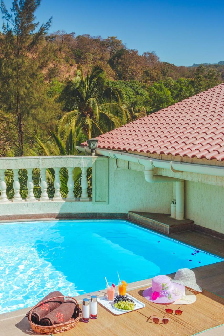 Saffronstays La Casa Maestro, Kashid - Spanish-Style Luxury Villa Near Kashid Beach 외부 사진